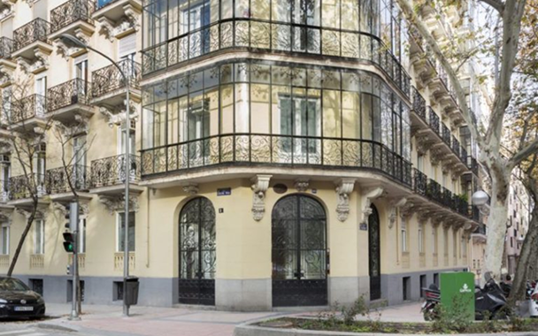 richard fakin clinica en madrid (12)